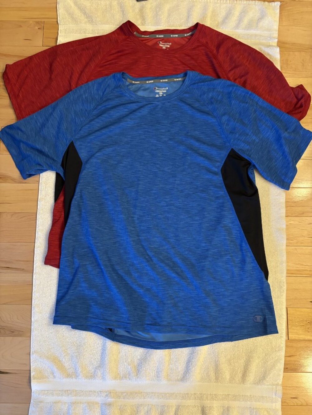 Set of 2 - Champion short sleeve performance tshirts